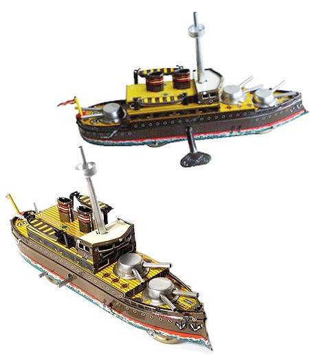 floating battleship toy