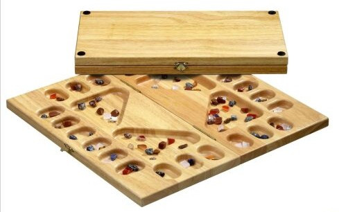 Kalaha / Mancala game 4 player with Gem stones