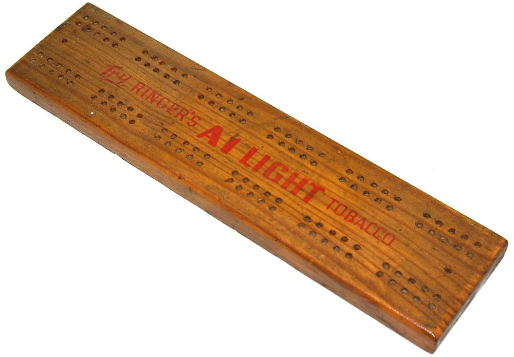 Wills's Woodbines cribbage board 