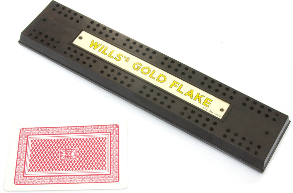 Wills's Gold Flake cribbage board