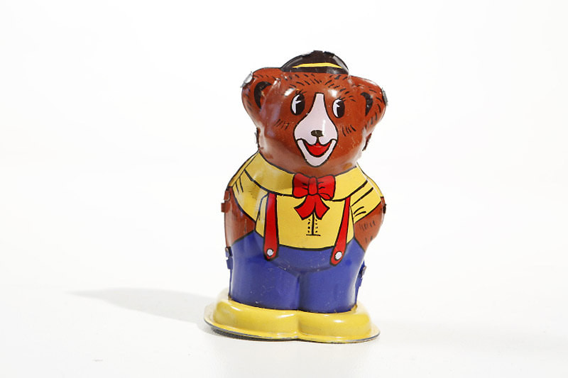 Tin Toy Bear - mechanical / wind up collectors toy