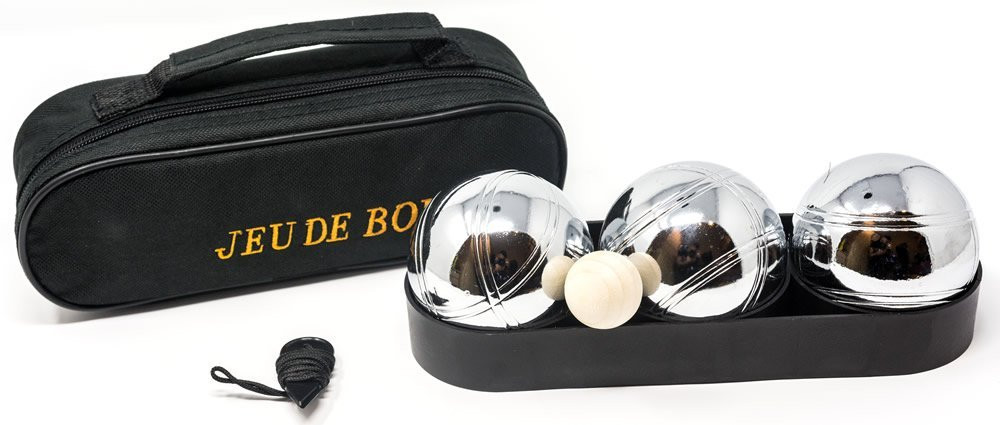 Pétanque bowling set. 3 boules in zip bag.