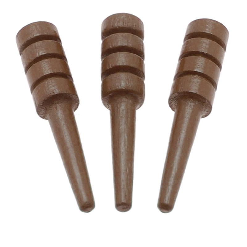 Pack of 3 grooved wooden cribbage pegs in Brown