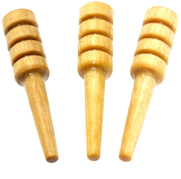 Pack of 3 grooved wooden cribbage pegs in Clear Varnish